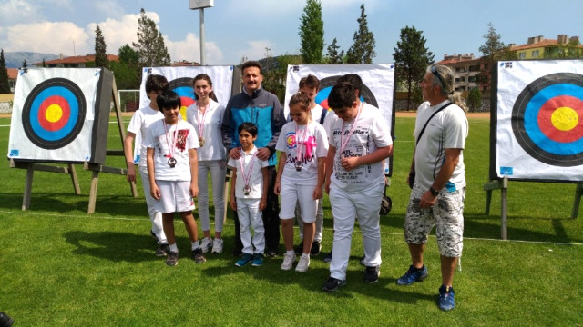 Okçu Öğrenciler 5 Madalyon ile Bodrum’a Kazandı