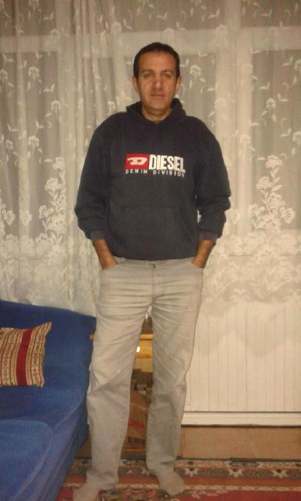 Birlikte Çalıştığı Boyacı Arkadaşını Bıçakla Yaraladı