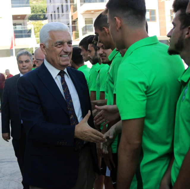 Kapiz: ‘100 Günde 2 Milyon 350 Bin Lira Borç Ödedik’