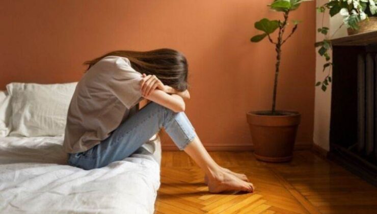 Uzmanlar açıkladı: Bayanlar erkeklere nazaran daha fazla depresyona giriyor…