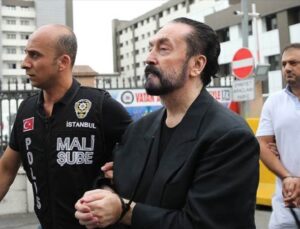 Yargıya müdahale krizi büyüyor… AKP MKYK üyesine Adnan Oktar soruşturması!