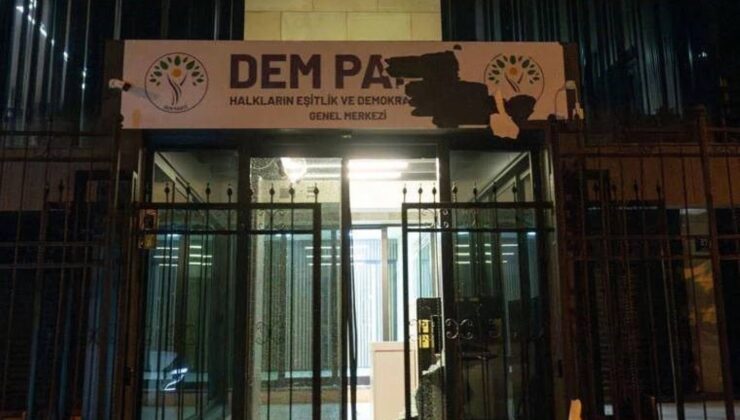 DEM Parti Genel Merkezi’ne akın: 1 gözaltı