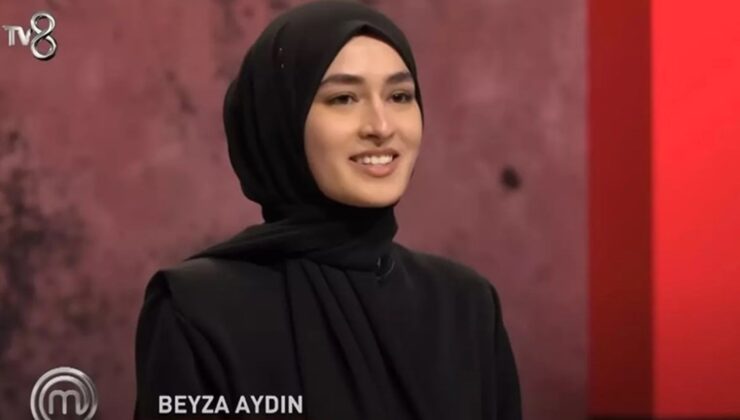 MasterChef Türkiye yarışmacısı Beyza, kendine hayran olan ünlüyü açıkladı: ‘Mesajlaşıyoruz’