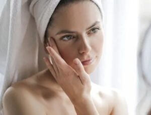 Pamuk üzere yumuşacık bir cildin sırrı bu usullerde gizli: Pürüzsüz bir beden için meskende yapabileceğiniz 4 doğal tanım