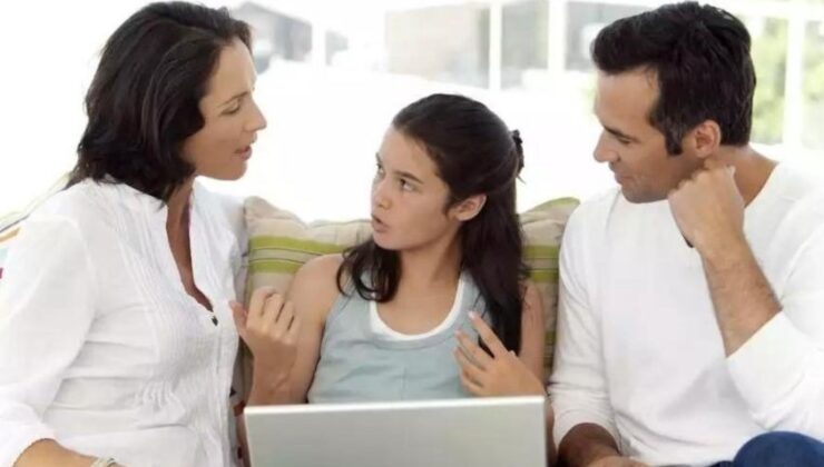 Bu hareketler çocuğunuzun potansiyelini makus tarafta etkiliyor: Çocukların muvaffakiyetini engelleyen 7 ebeveyn davranışı