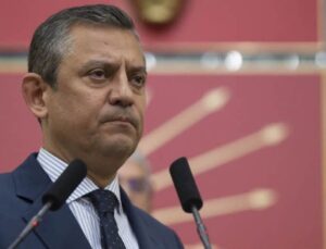 Özgür Özel saat verdi, davet yaptı: ‘Tüm İstanbulluları Esenyurt Belediyesi önüne davet ediyorum’