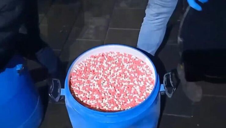 Kamyonetten 412 bin sentetik hap çıktı: Şoför tutuklandı