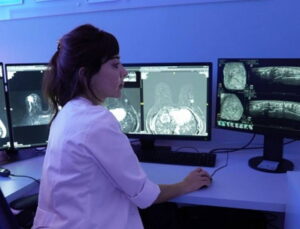 Kansere karşı 3 boyutlu kalkan: Otomatik Göğüs Ultrasonu (ABUS) nedir?