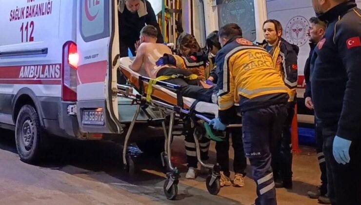 Restoranda müşteriler ortasında bıçaklı hengame: 2 yaralı