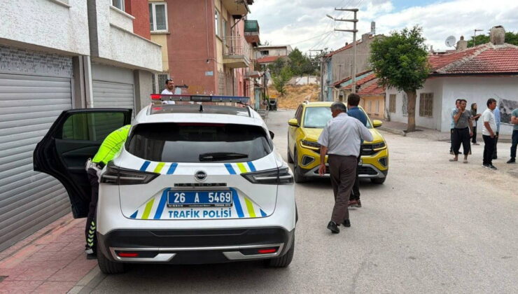 6 yaşındaki çocuğun yaralandığı kaza kamerada