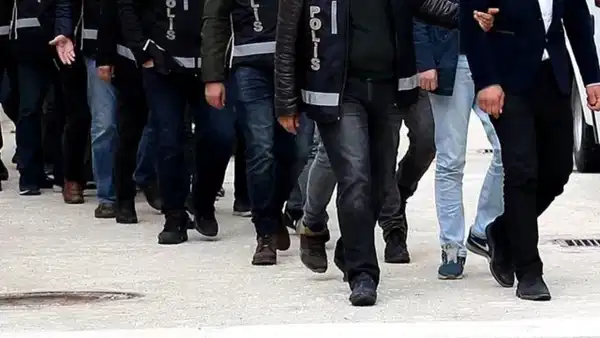 9 ilde yasa dışı bahis operasyonu: 32 şirkete el konuldu, 37 kişi gözaltına alındı