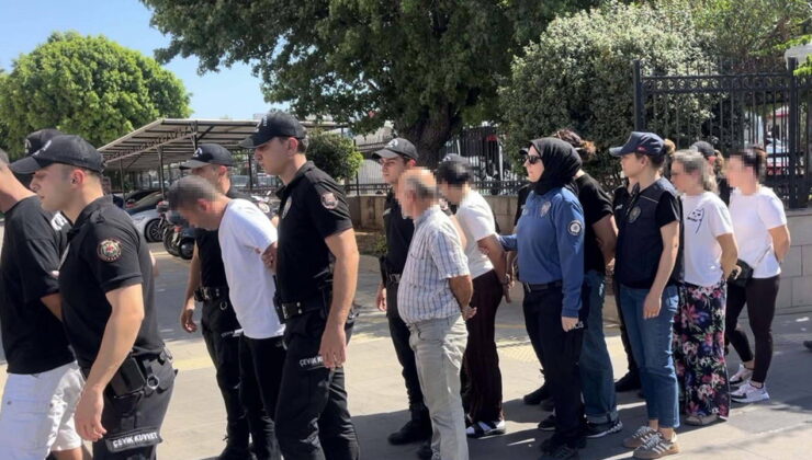 Muğla merkezli 4 ilde göçmen kaçakçılığı operasyonu: Şüpheliler adliyeye getirildi