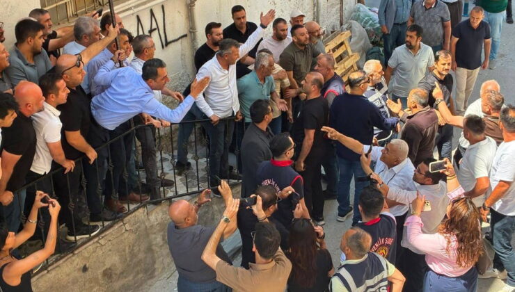 Niğde’de butlancı takımın atadığı heyet kapı dışarı edildi, il binasına girişi engellendi