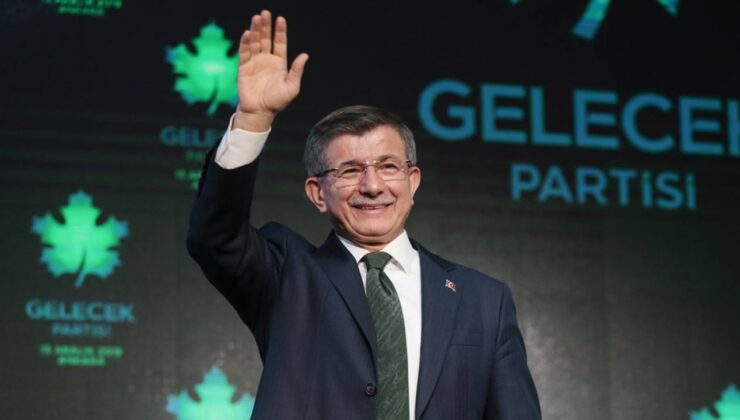 Ahmet Davutoğlu Gelecek Partisi’ni feshetmişti: Selçuk Özdağ’dan çarpıcı sav
