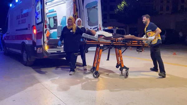 Motosikletle gelip tüfekle ateş açtı: 1 kişiyi yaralayıp kaçtı